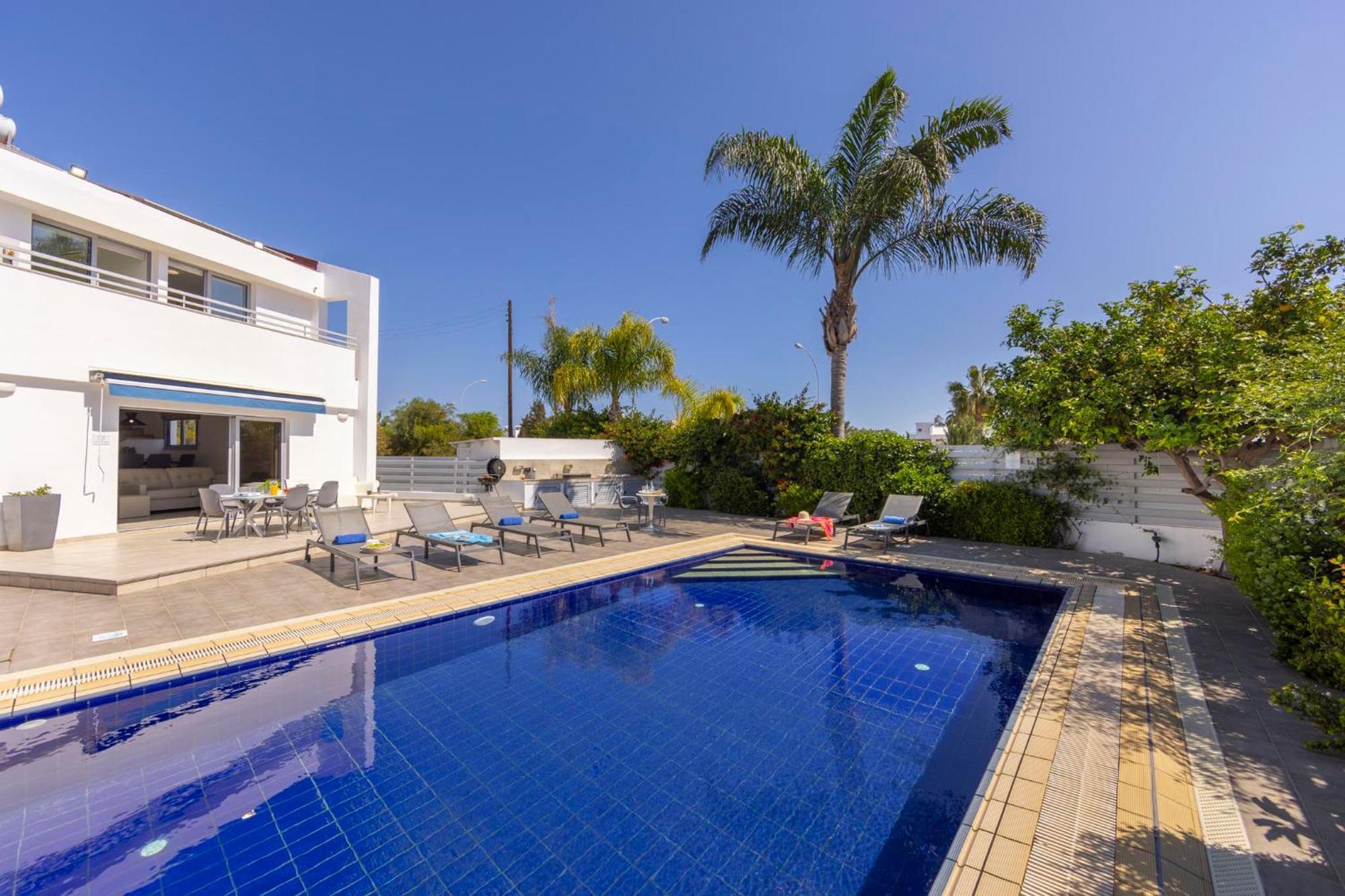 Azure Luxury Pool Villa Протарас Екстериор снимка