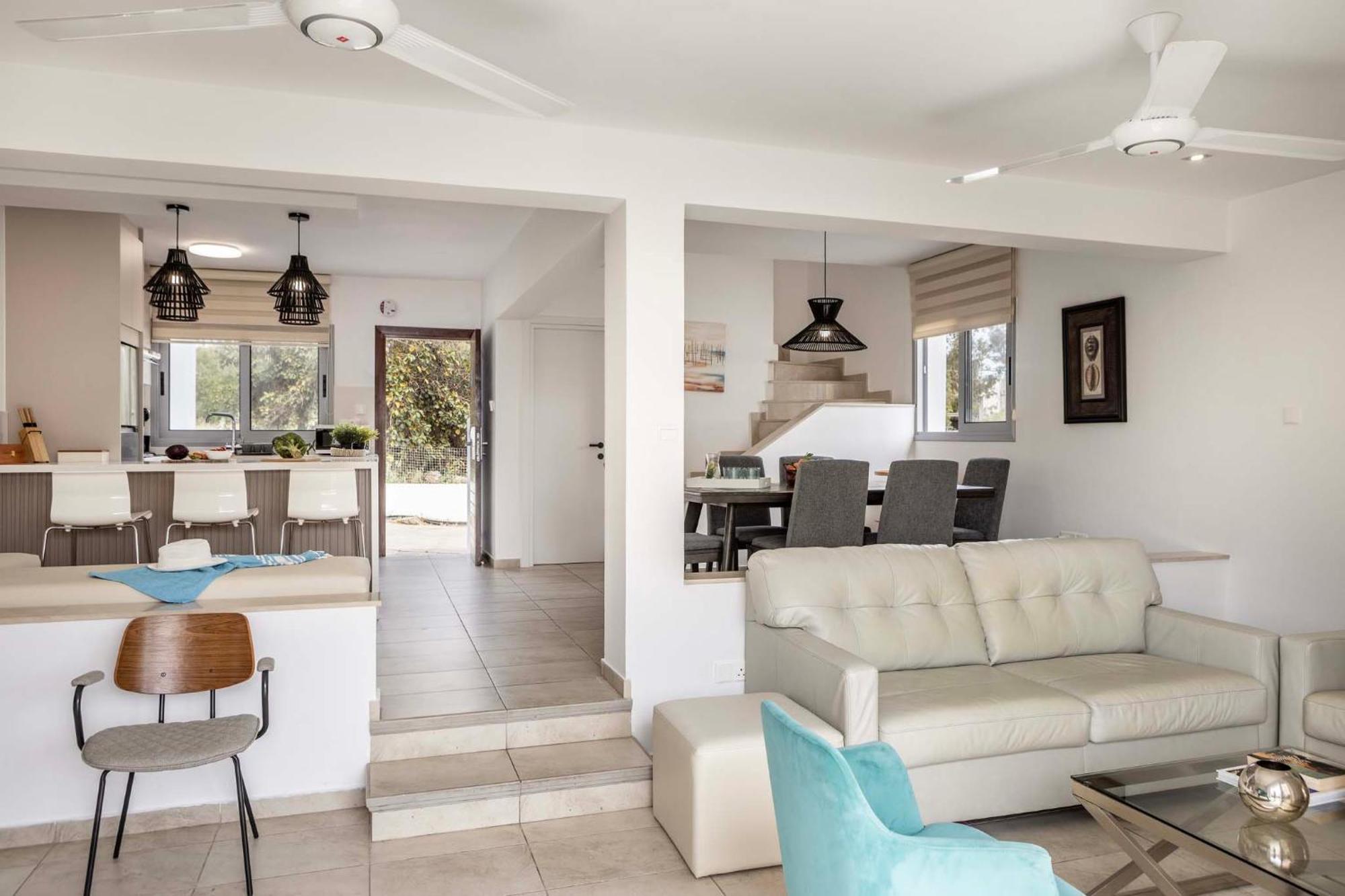 Azure Luxury Pool Villa Протарас Екстериор снимка
